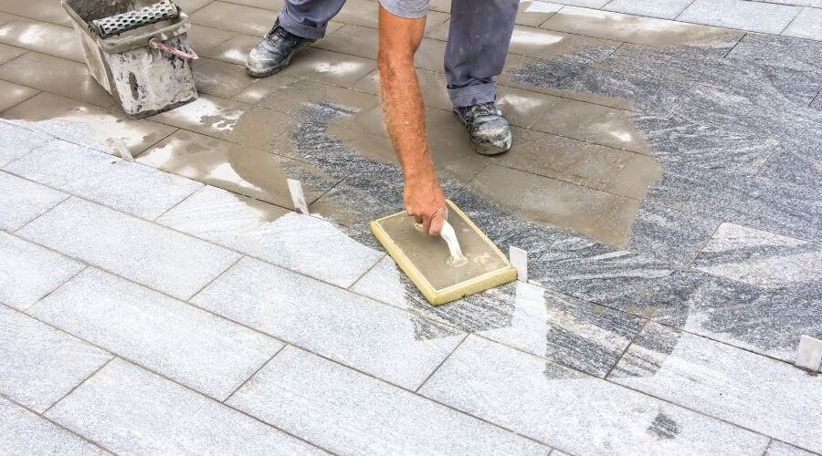 Professional Flat Roofing Installation in Roach, MO